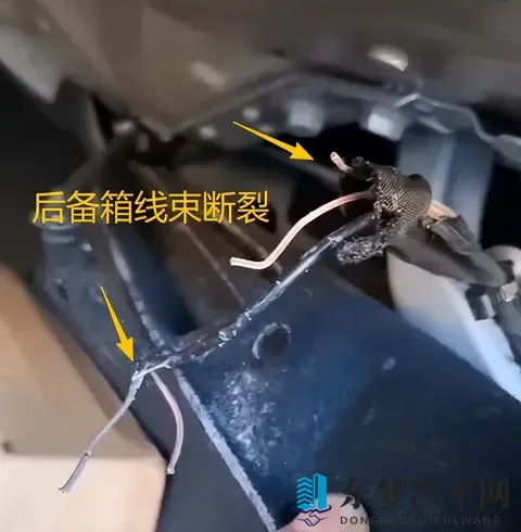 奥迪A3做个保养，倒车影像不工作了，差点背黑锅！-2