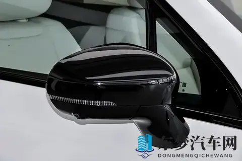 已有燃油车，还想加购家用六座？这台可能是最稳的选择-3