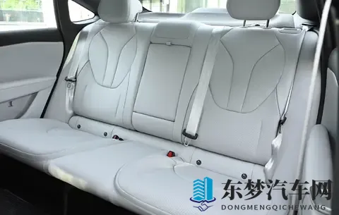 9 月销量仅2526台,1278万起售的极狐阿尔法 S5为何销量遇冷?-2