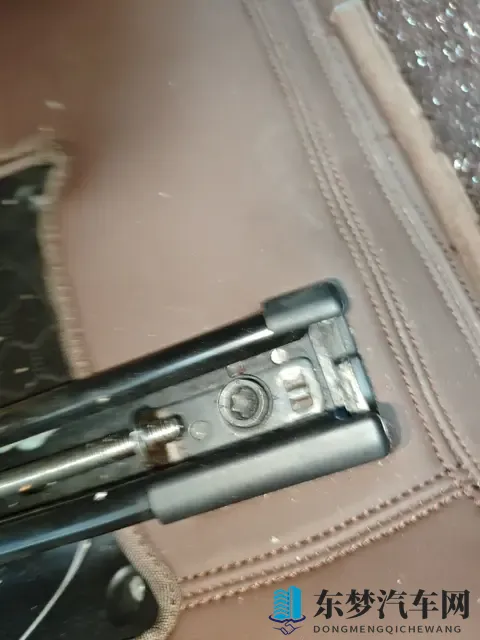 老牛嫩草二区三区观影体验：汽车影院新潮流：观影新境界，舒适体验等你来！