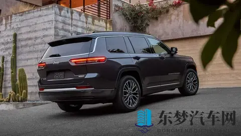 2026款Jeep大切诺基：内饰和外观图库-3