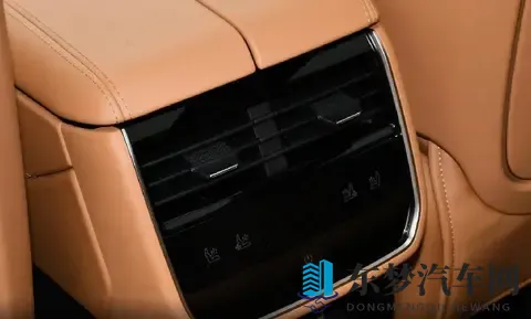 领克09探索版上市，配L2辅助驾驶和全时四驱，限时1988万起-2