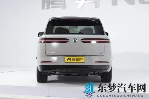 比亚迪腾势N8L DM解读,20T+前后三电机,百公里加速39秒!-1