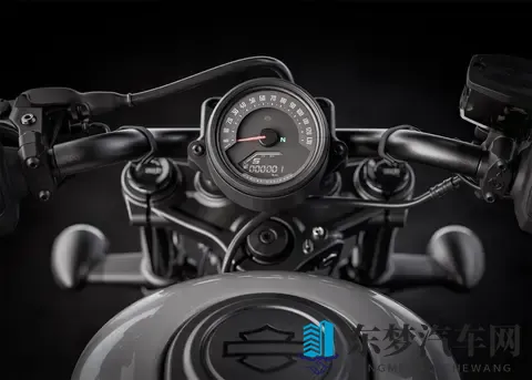 哈雷Nightster新款上市：复古基因与年轻化的双向奔赴-3