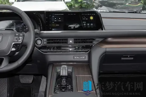 进口的丰田皇冠该如何挑选?两大版本怎么选最划算-3