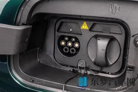 预算20万元以内，想买六座SUV？零跑C16值得一看！