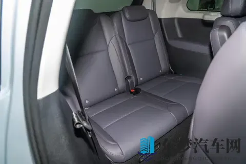 零跑C16增程式：激光雷达智尊版6座，20万以内的新能源SUV-3