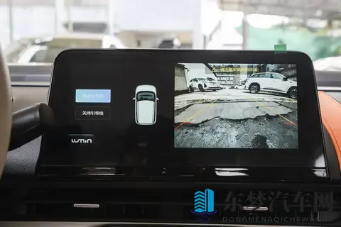 2025款长安Lumin：微型纯电车中的“国民代步选手”-2