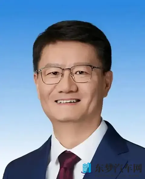 汽车产业聚焦变局与机遇，新合作与融资故事透露深层逻辑-1