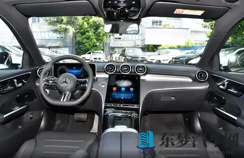 奔驰C级购车手册来了，配置差异化分析，哪个版本更适合你？-3