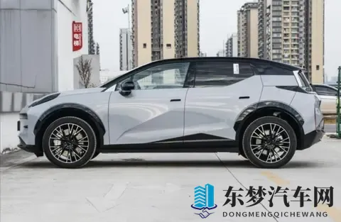 新款极氪X要上市！新色+37秒破百，15万级值吗？-3