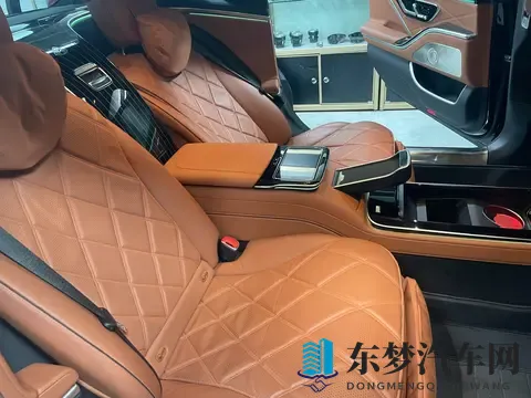 迈巴赫S480新车落地升级行政四座马鞍，享受高配车型一样的效果-2