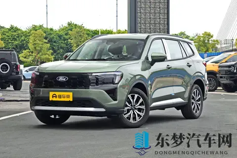 2025 款福特领睿：心动版到精领型差 41 万，多花钱换配置值吗？-2