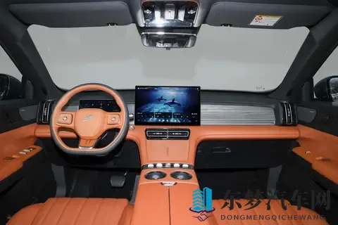 20T+8AT,车长超4米8,顶配的捷途X70L实力如何?-2