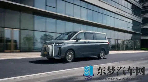 MPV市场“上强度” 第四季度多款新车来袭 北汽锐胜M8配四种动力-3