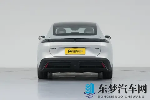 标配激光雷达！深蓝L06 156英寸旋转屏+180km纯电续航-2