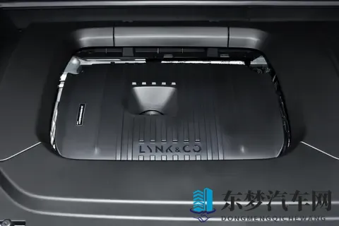 全系四驱+大五座，2026款领克09该买哪个配置？-1