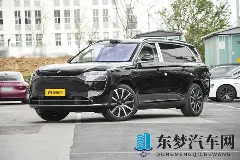 深蓝S09凭啥成85后心头好？颜值高、空间大、动力足-3