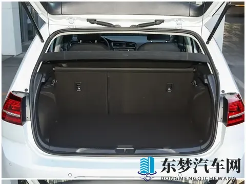 买4辆车踩遍坑，我总算懂了家用车该怎么选！-1