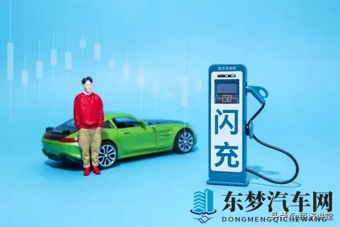 比亚迪将在2026年加快兆瓦闪充桩建设-3