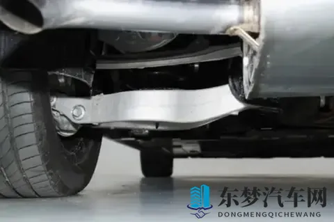 奶爸的“移动客厅”真香：当魏牌高山7遇到二胎家庭的全场景挑战-3