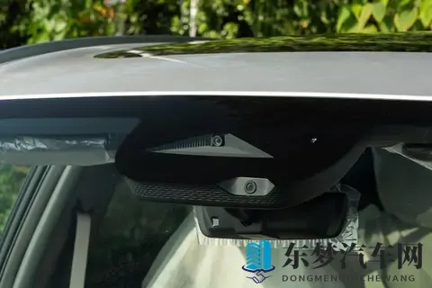 东风奕派eπ008增程超阔版五座：为全家出行打造的移动空间