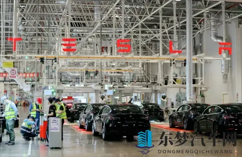 特斯拉月销量中国68万辆vs印度40辆！马斯克看傻了-2