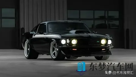 人妻换XXXⅩ：时尚新车型，人妻换车新选择！-2