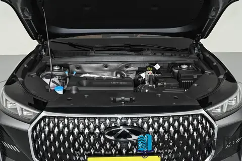 奇瑞第五代瑞虎8开启预售 预售价1059万元起-3