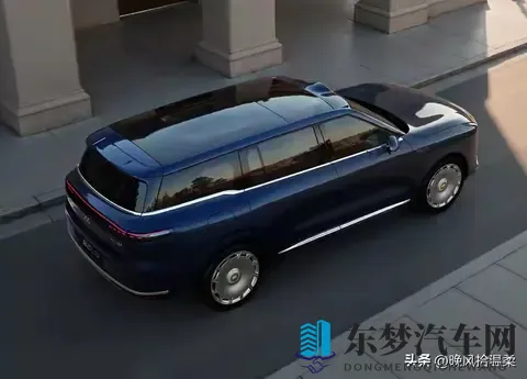 智己LS9内饰官宣，“冰箱彩电大沙发”配齐，还带能躺平的沙发-3