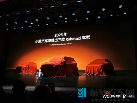 老中医把两腿张开揉弄高潮：资深中医师手法按摩，助患者双腿舒展，体验愉悦境界-2