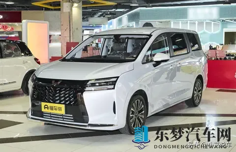 五菱星光730要来了,MPV市场要变天了吗?-3