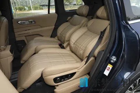 深蓝S09和蓝山，家用六座SUV该怎么选？谁更适合你？-1