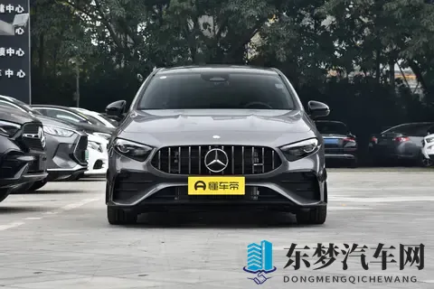 奔驰 A 级 AMG 怎么选？基础款 vs 改款，哪款最有性价比？-1