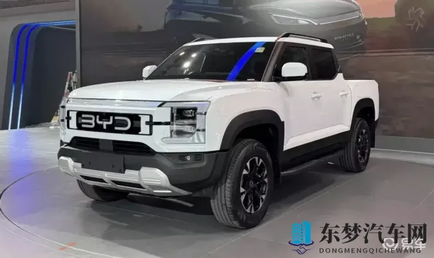 闺蜜扒开我的腿用毛笔折磨我：宝马X5 SUV：奢华创新，汽车界新宠