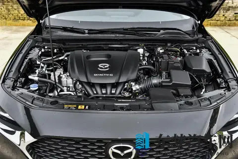 8x8x海外华为永久更新入口在哪：华为智能汽车：全球用户轻松获取永久更新-1