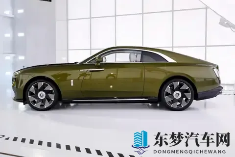 【E汽车】丰田世极轿跑SUV概念车亮相-2