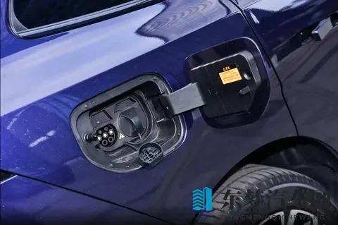 价格不贵，该有都有！深度体验东风奕派2026款eπ008五座版-2