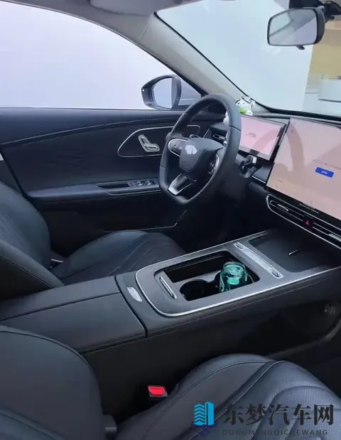 家用新能源轿车二选一：风云A8L对比秦L舒适节能多维度，谁更适合-1