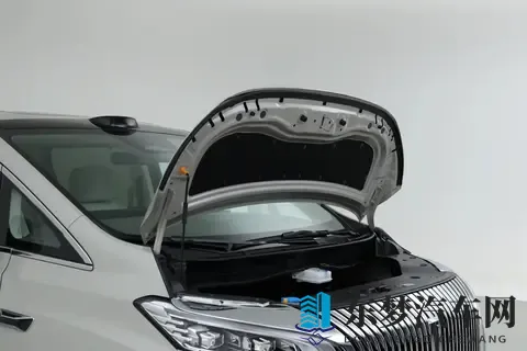 大7座MPV，2+2+3布局，5屏联动+23个音响，高山7实力如何？-1