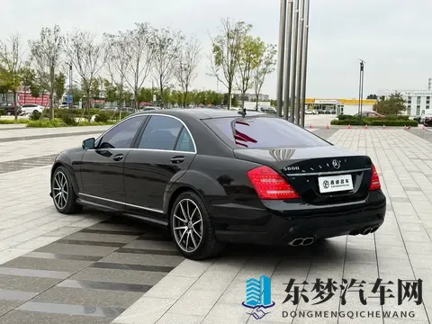 16万多圆梦旗舰，二手奔驰S600L，尽显尊贵气场！-3
