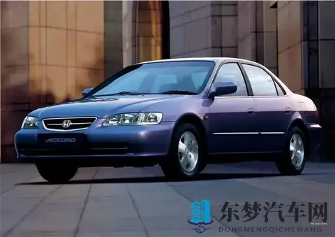 1999年出厂老雅阁，跑24小时耐力赛？平均车速遭质疑-3