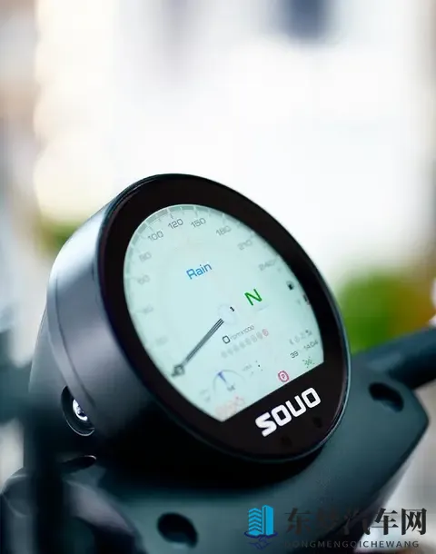 新车  1898万元起，20升8缸发动机，长城灵魂巡航车S2000-1