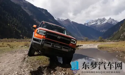 这台方盒子SUV太全能了！关键价格还不贵-3