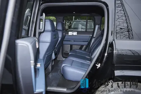 方程豹钛7：定位家庭出行“空间魔术师”，续航可达1300km-2