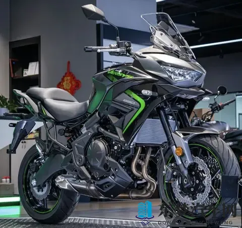 降价6千还加配!2026款川崎Z500上市,再降真买的起了!-1