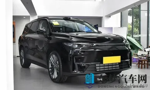 20万能买啥大空间智驾SUV？这车配置比唐还豪还能省4万！-2