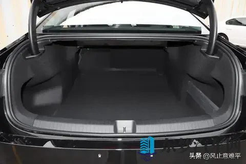 2026款大众迈腾B9实车亮相