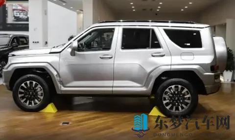 福特烈马荒地版与坦克700Hi4-T的功能对决-3