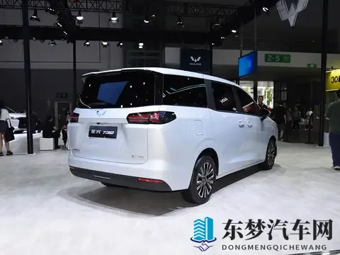 预售768万元起_累计订单突破15万台 五菱星光730将于11月上市-3